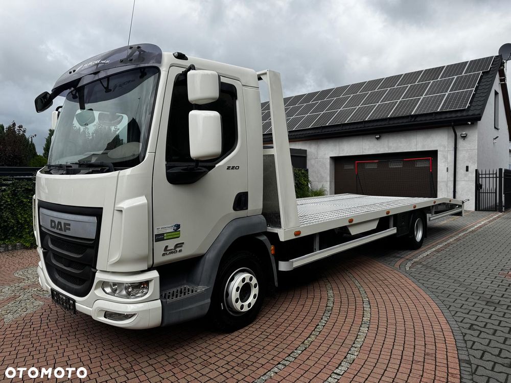 DAF LF 12.220 ‼️Laweta 8m‼️Najazd Pomoc Drogowa‼️Nowa Zabudowa 2026r‼️IDEAŁ - 25