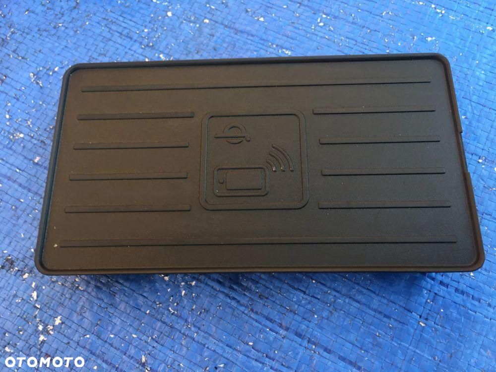 Audi Q7 4M Ładowarka Indukcujna Indukcja Schowek 4M0035502A - 3