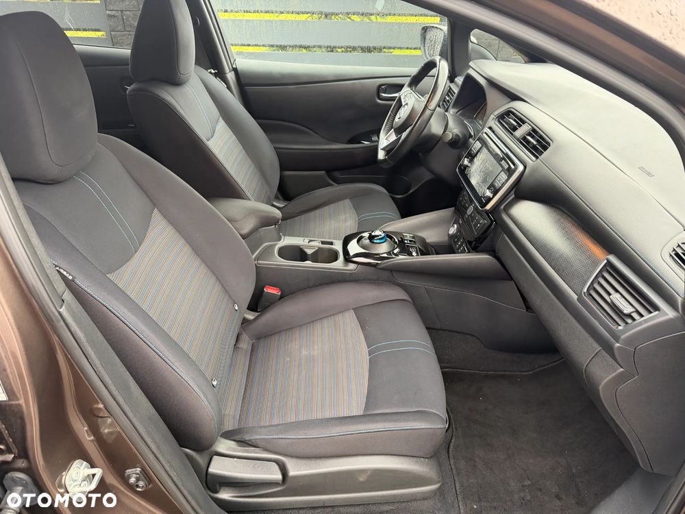 Nissan Leaf 40kWh Tekna - 10