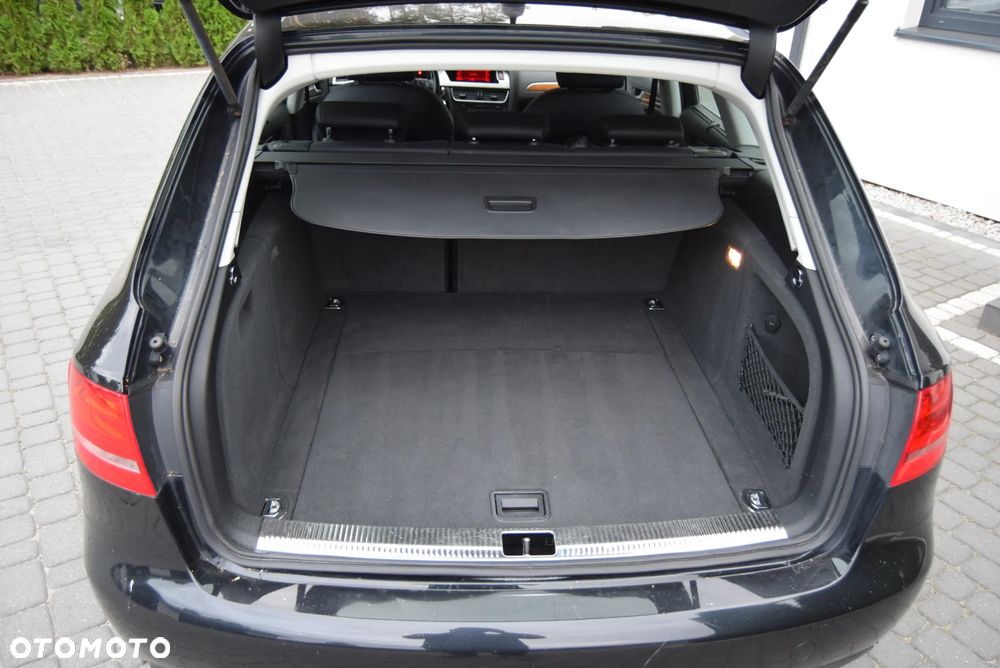 Audi A4 Avant 1.8 TFSI Ambiente - 21