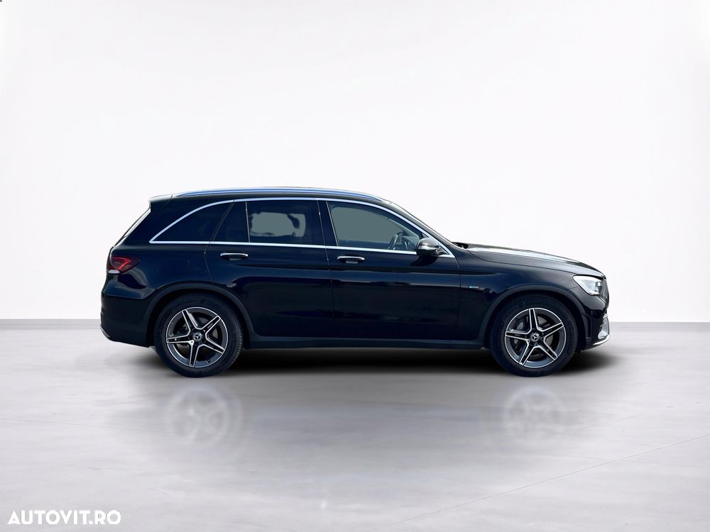 Mercedes-Benz GLC 300 4MATIC - 7