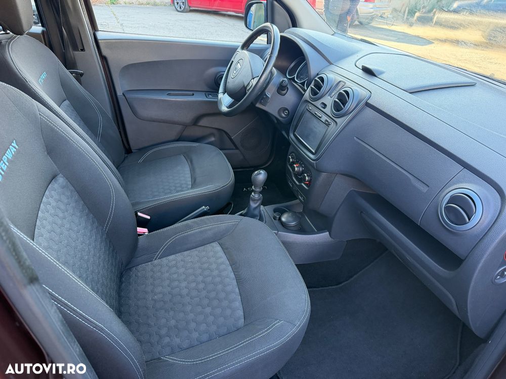 Dacia Lodgy 1.5 dCi Stepway - 6