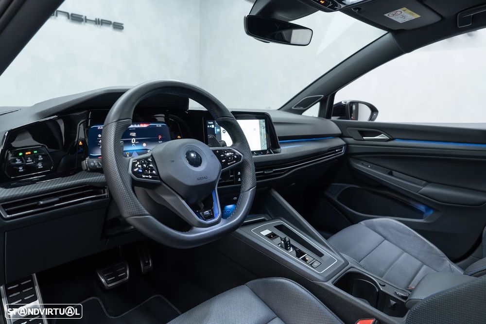 VW Golf 2.0 TSI OPF 4Motion DSG R Performance - 15