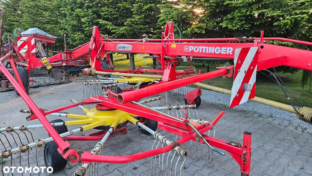 Pottinger EuroTop 651A Multitast Zgrabiarka karuzelowa Stoll R 1400 S - 1