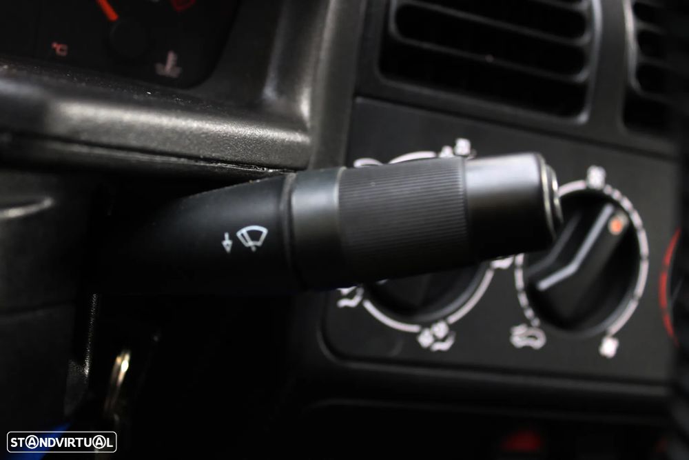 Peugeot 205 Cabrio 1.6 CTI - 33