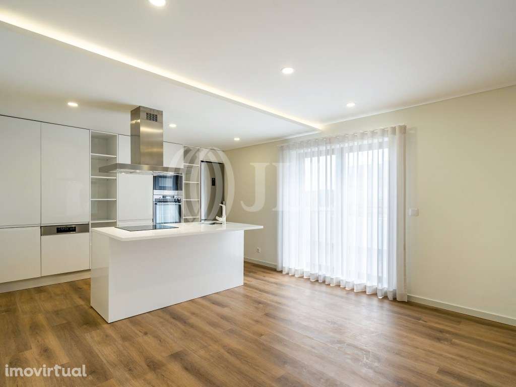 Apartamento T3, com terraço e vista rio, em Oeiras - Grande imagem: 5/31