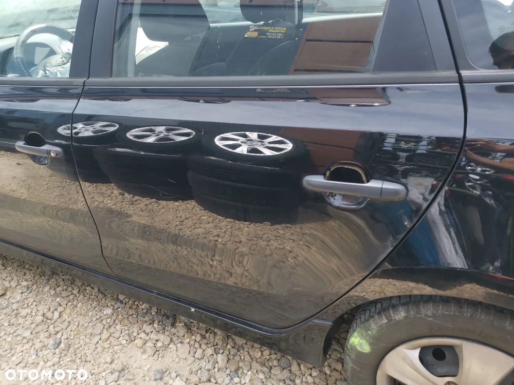 Drzwi Lewy Tył Hyundai I30 PAE