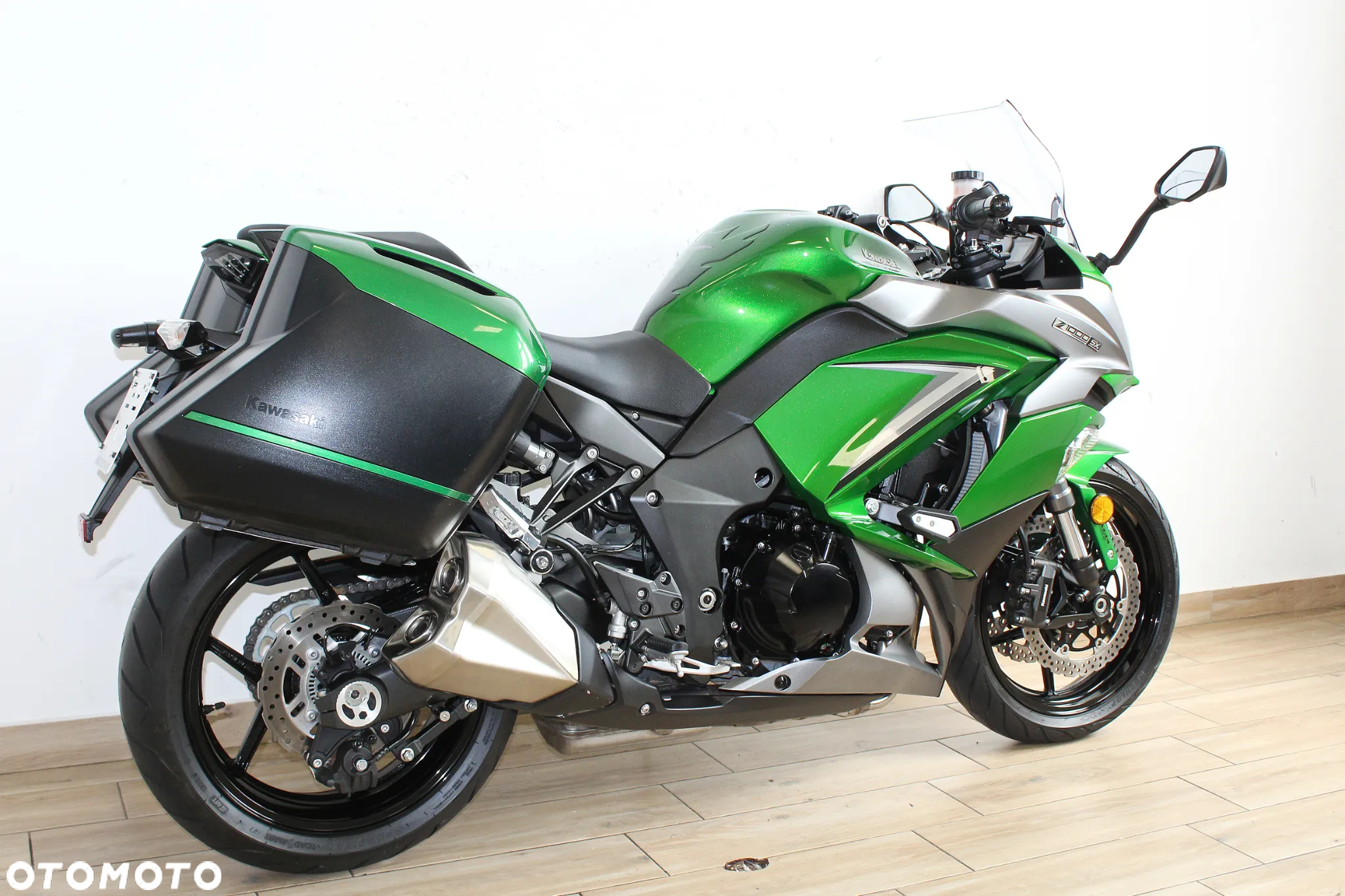 Kawasaki Ninja 1000 SX - 10