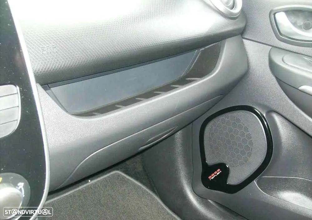 Renault Clio 0.9 TCE Limited - 25