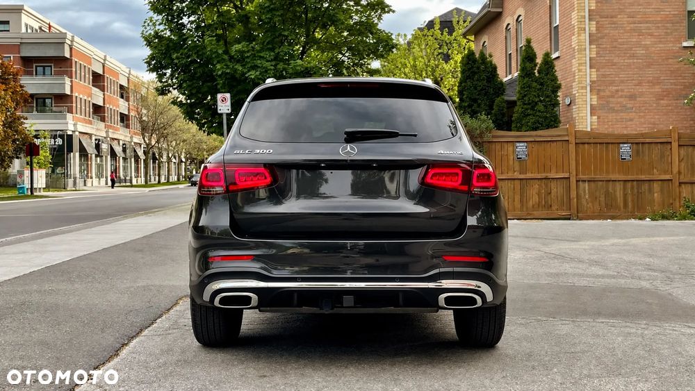 Mercedes-Benz GLC - 8