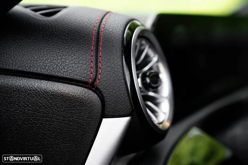 Mercedes-Benz CLA 200 d Shooting Brake AMG Line Aut. - 47