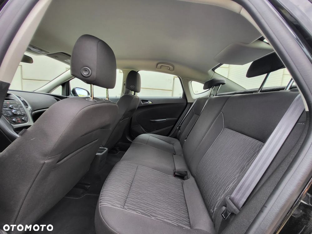Opel Astra - 17