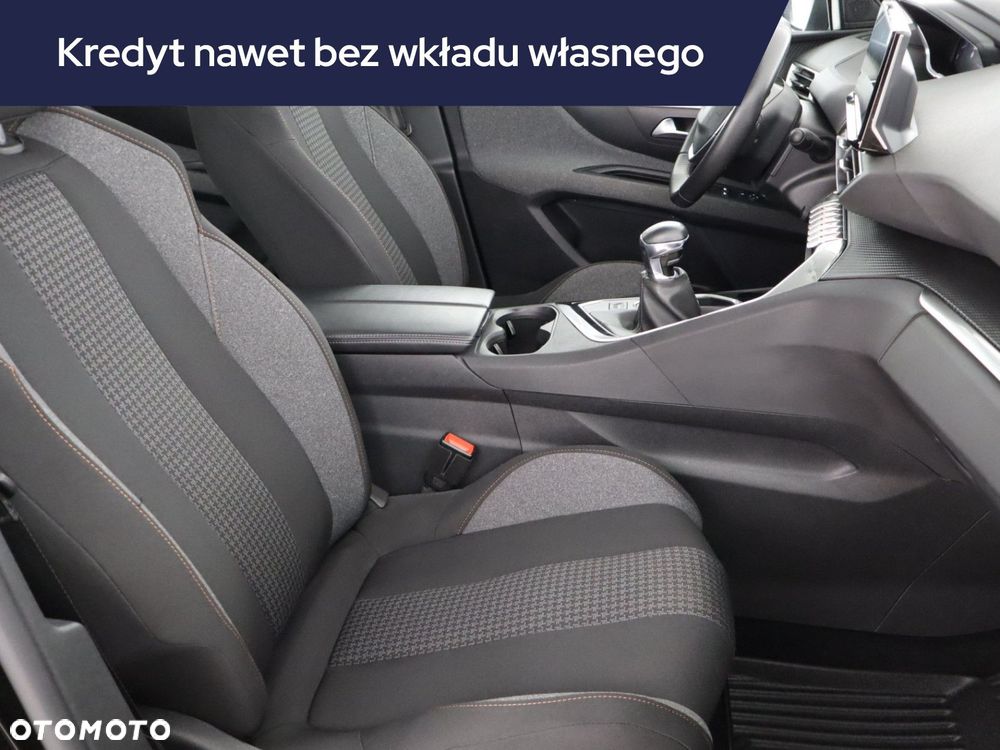 Peugeot 5008 - 11