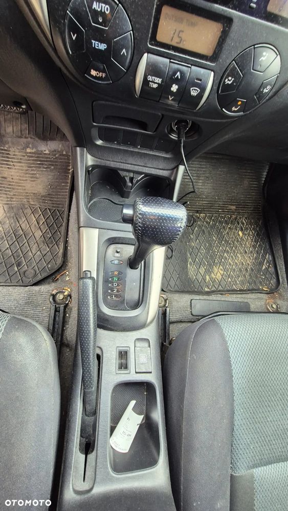 Toyota RAV4 - 12