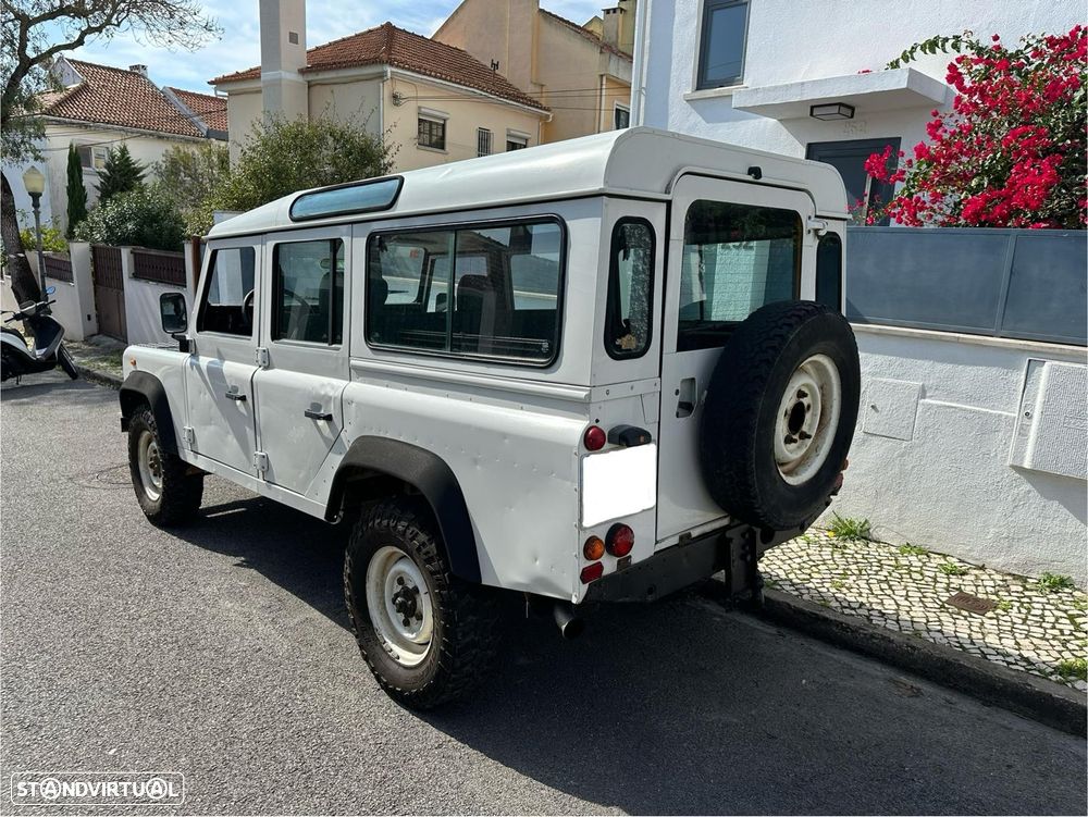 Land Rover Defender 110 S Limited - 4