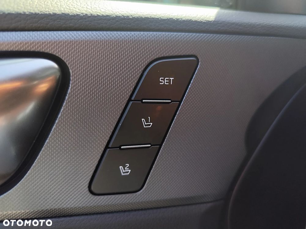 Kia XCeed 1.6 T-GDI Business Line DCT - 27