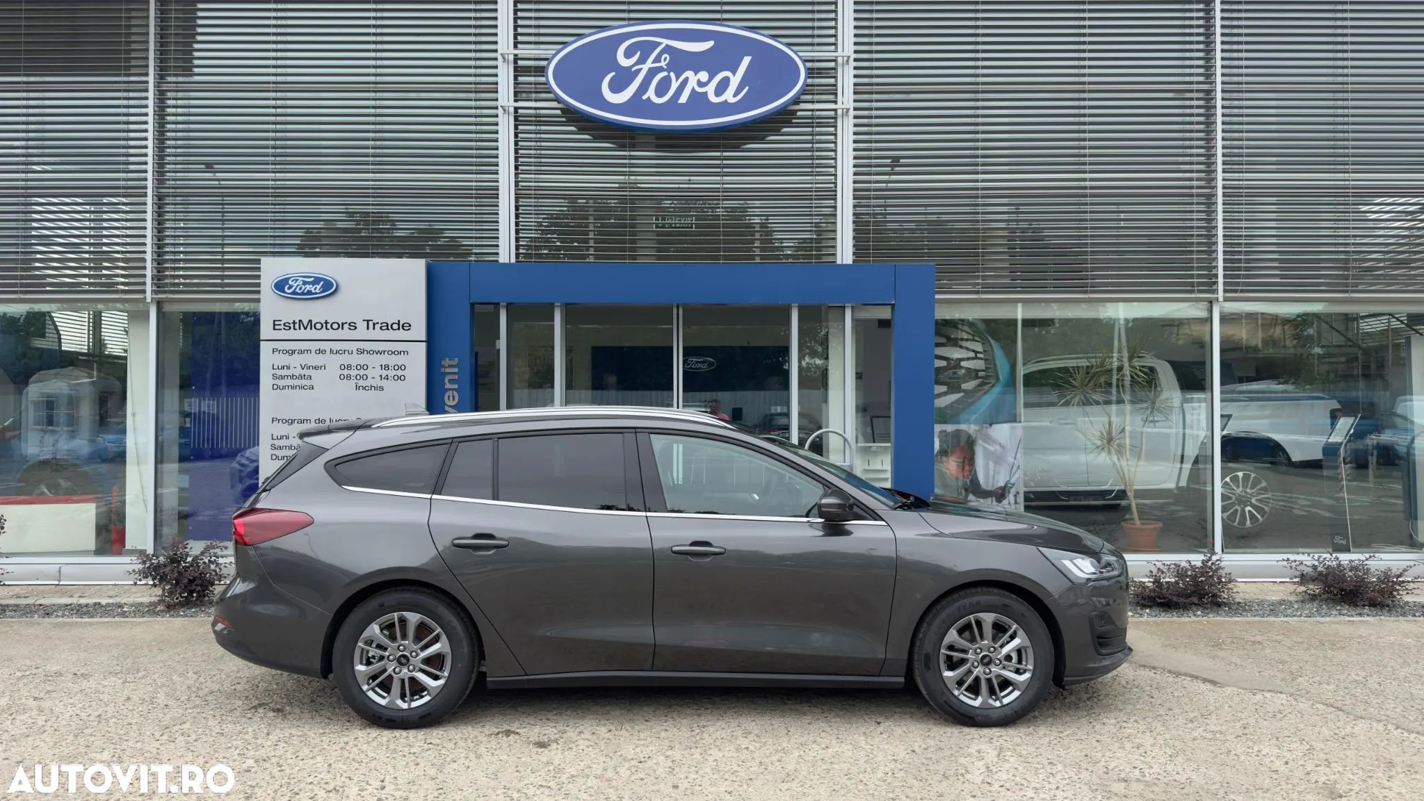 Ford Focus 1.0 EcoBoost 6MT MHEV Titanium X - 4