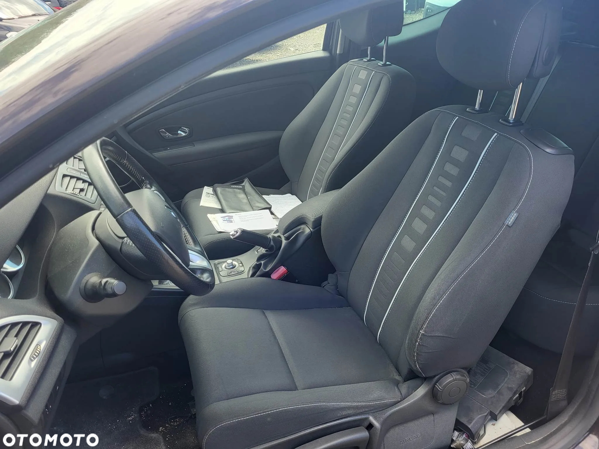 Renault Megane 1.5 dCi Dynamique EDC - 9