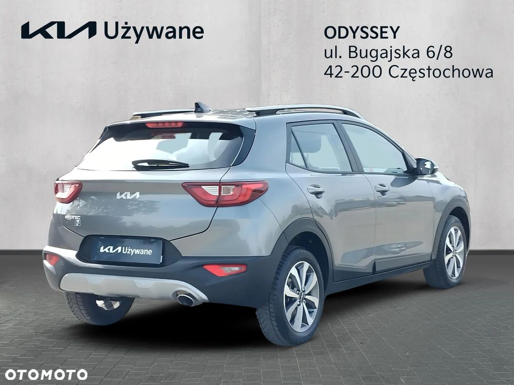 Kia Stonic 1.2 L - 5
