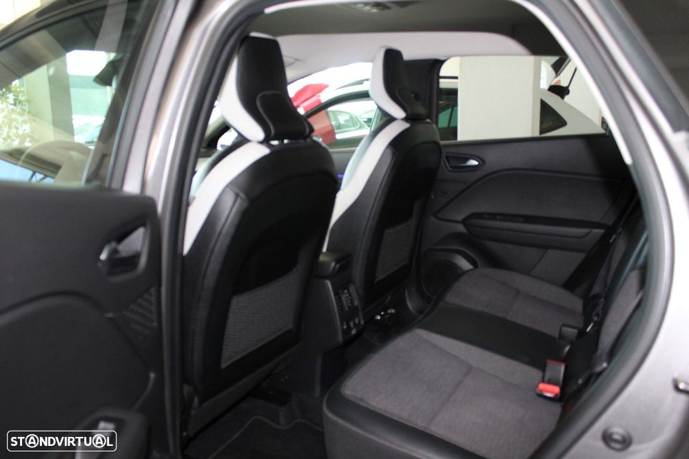 Renault Captur 1.0 TCe Techno - 21