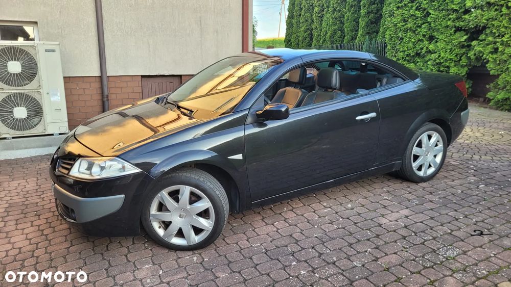 Renault Megane 1.6 Emotion - 6