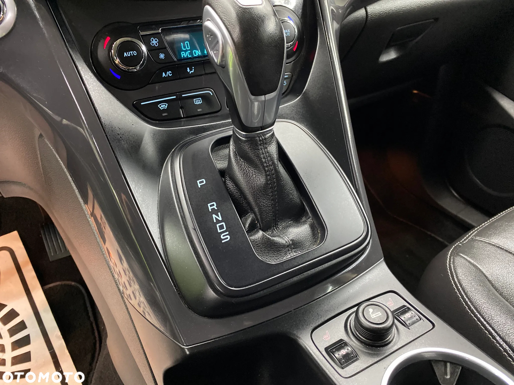 Ford Kuga 2.0 TDCi 4WD Titanium Plus - 15
