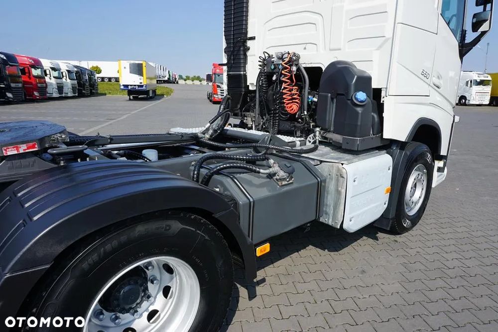 Volvo FH 16 / 650 / EURO 6 / ACC / 6 X 4 / RETARDER / HYDRAULIKA - 14