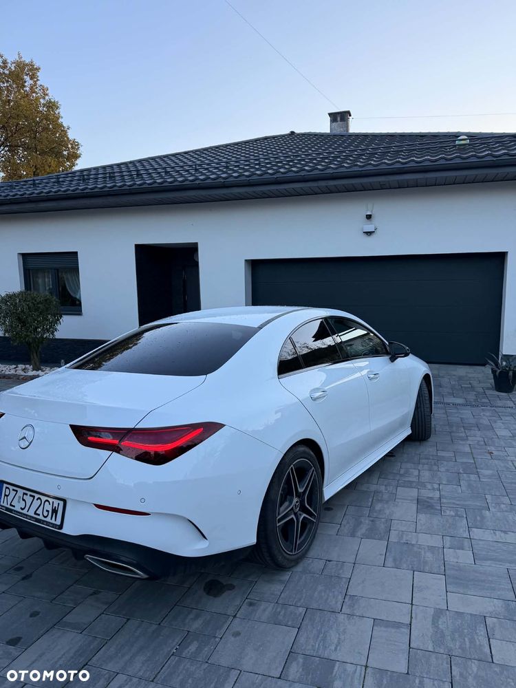 Mercedes-Benz CLA - 4