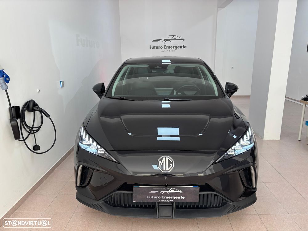 MG MG4 64 kWh Luxury - 4