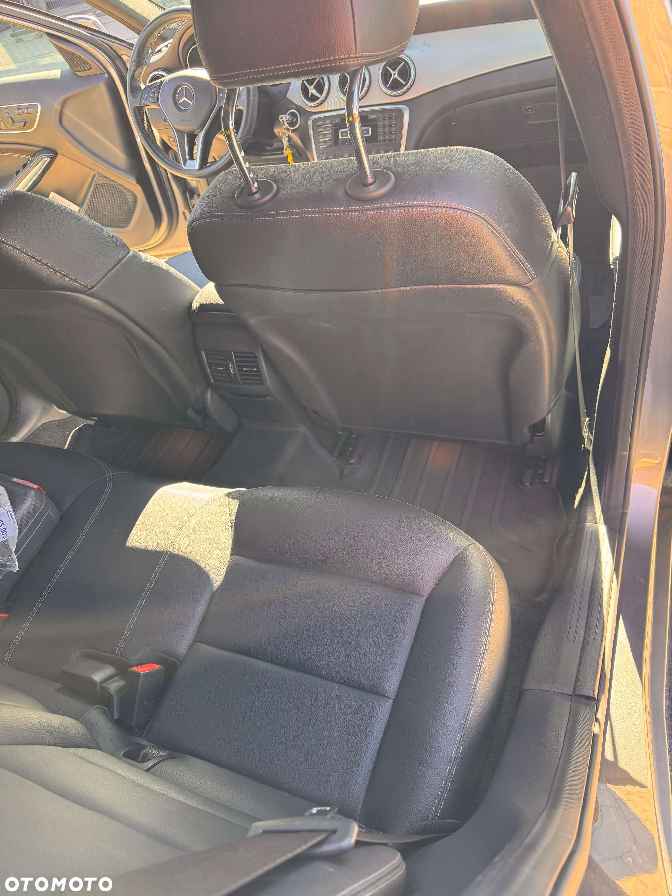 Mercedes-Benz GLA 250 4-Matic - 21