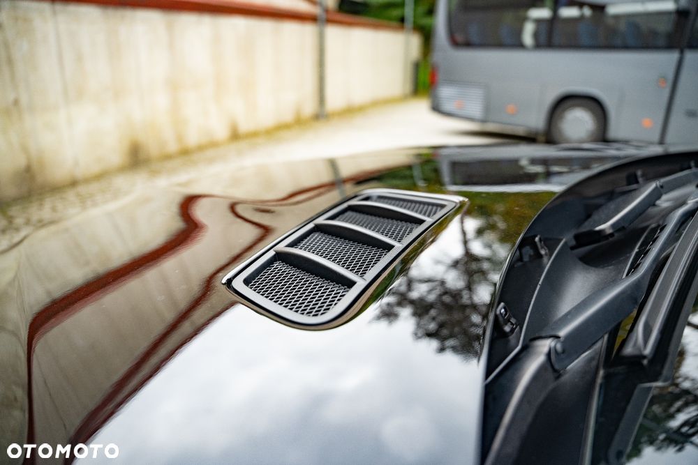 Mercedes-Benz GLS - 9