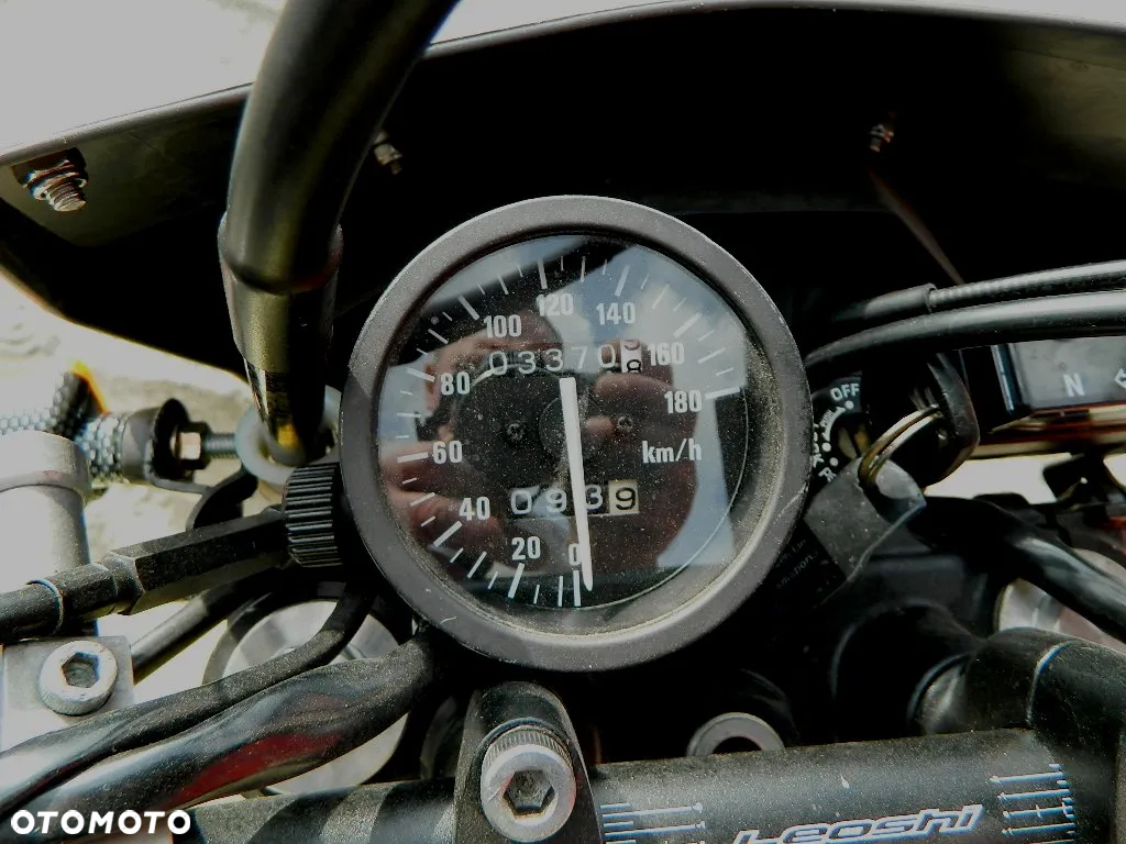 Suzuki DR - 16