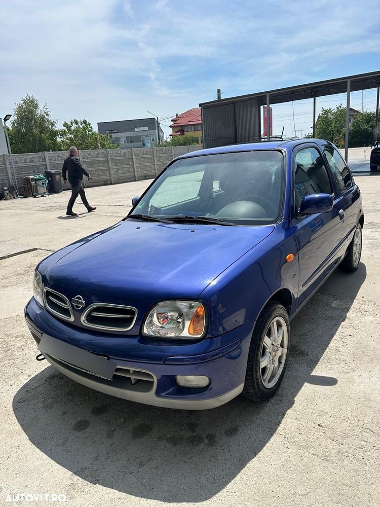 Nissan Micra - 2