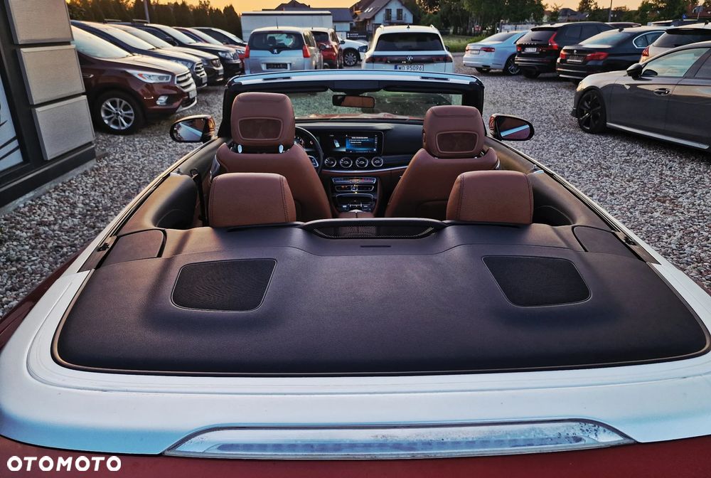 Mercedes-Benz Klasa E - 33