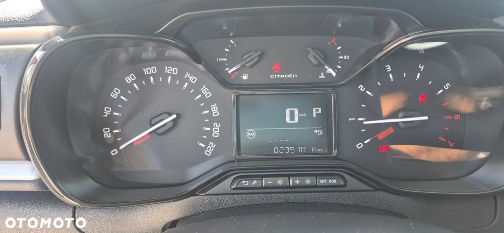 Citroën C3 1.2 PureTech Shine EAT6 - 19