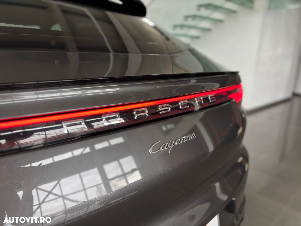 Porsche Cayenne Coupe Tiptronic S - 26