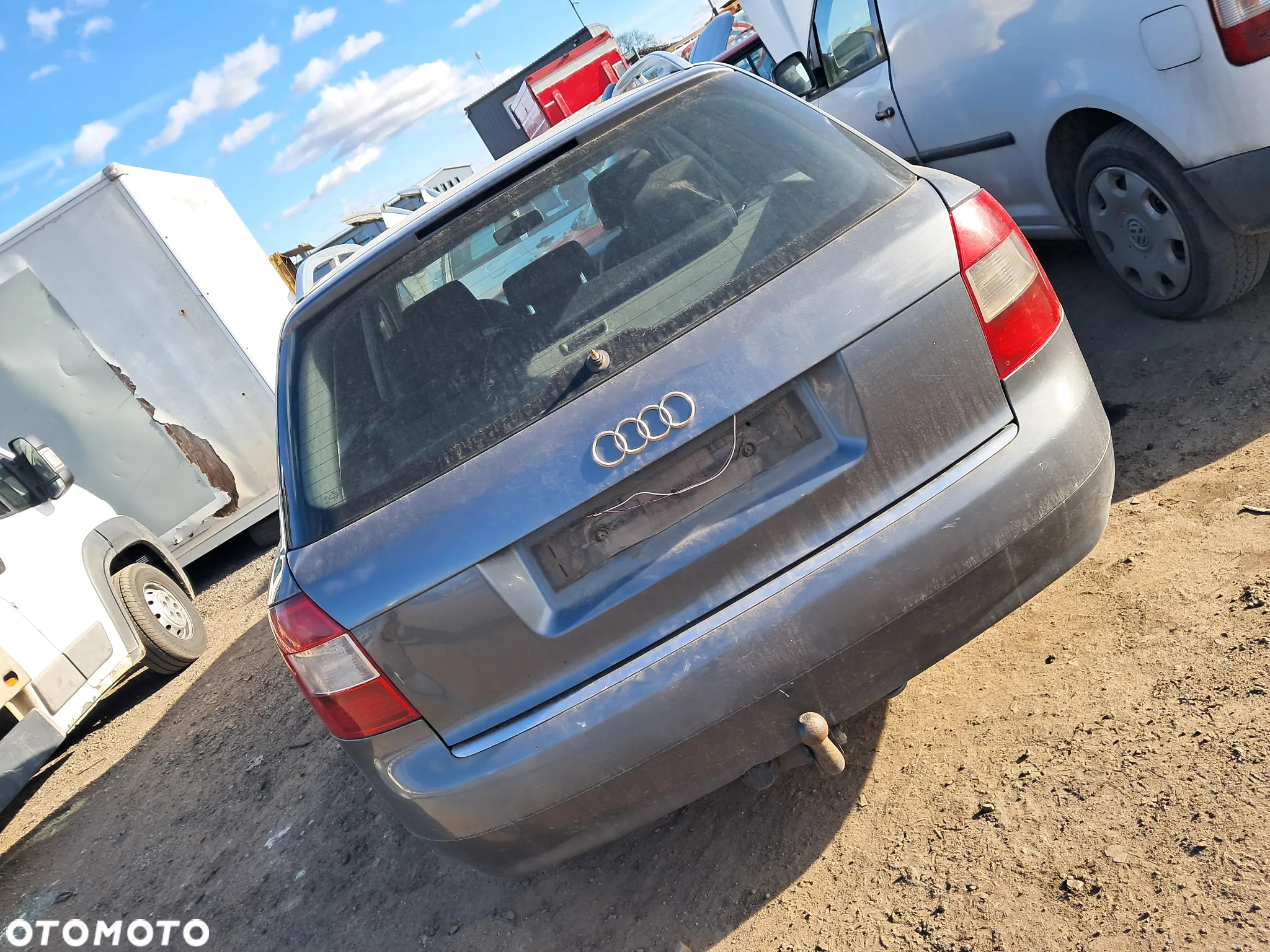 DAWCA CZĘŚCI AUDI A4 B6 II KOMBI 2003 1.9 TDI 130 KM AVF KL LX7Z - 2