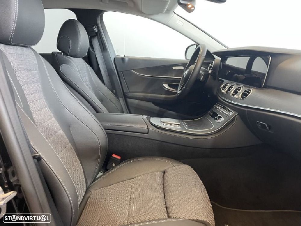 Mercedes-Benz E 220 d Avantgarde - 10