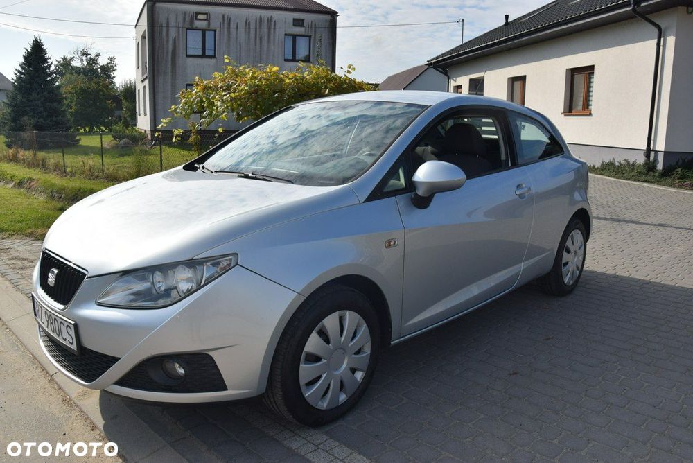 Seat Ibiza SC 1.6 16V DSG Stylance - 5
