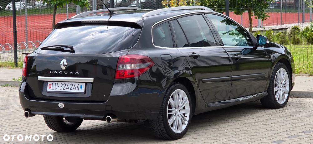 Renault Laguna dCi 180 FAP GT - 8