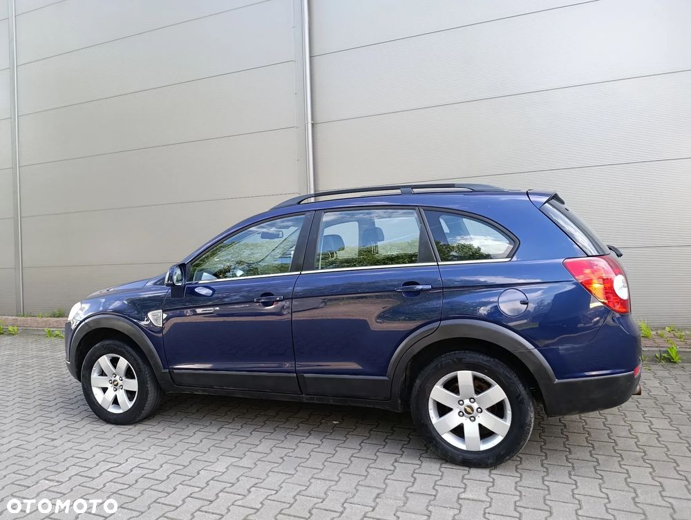 Chevrolet Captiva 2.4 4WD 7 Sitzer LT - 16