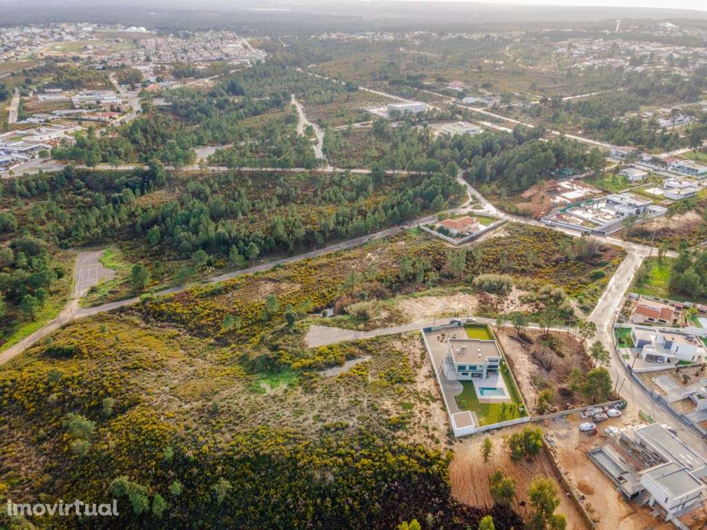Terreno Urbano em Vila Alegre - Fernão Ferro - Grande imagem: 2/19