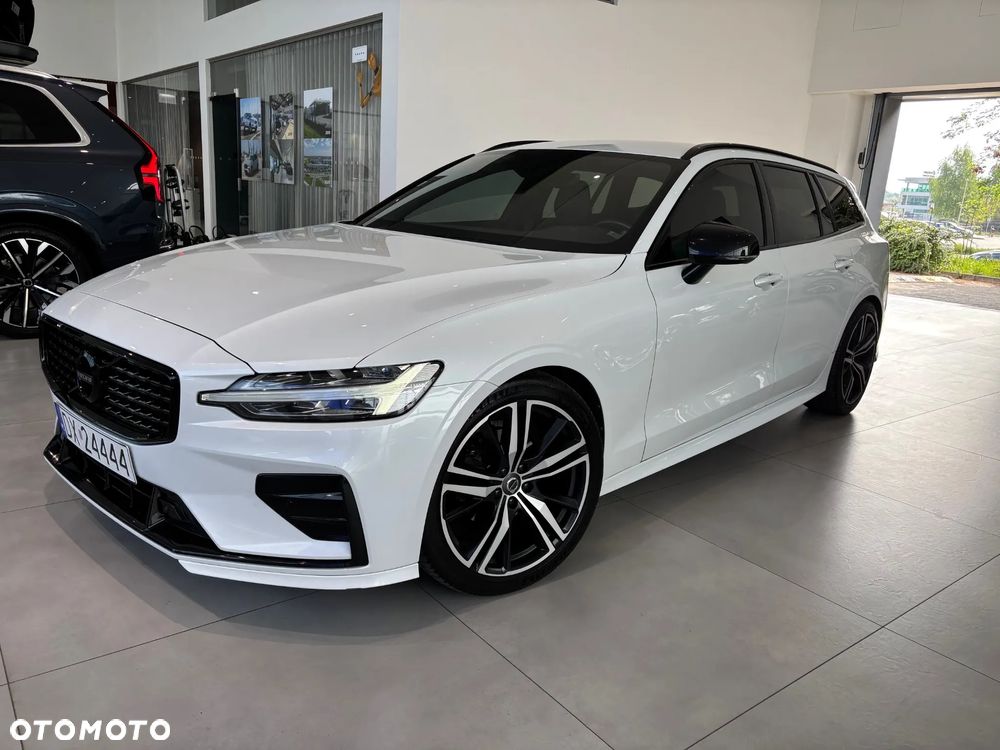 Volvo V60 D4 R-Design - 32