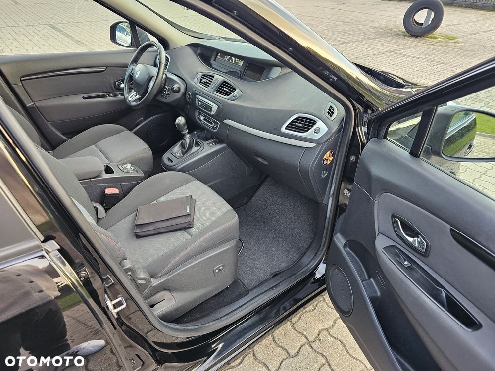 Renault Scenic - 11