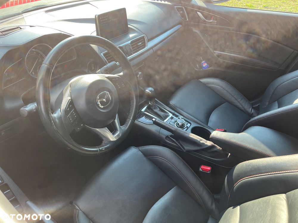 Mazda 3 - 6