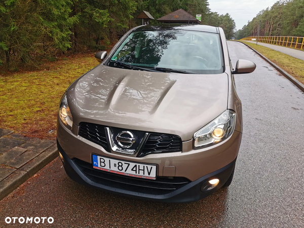 Nissan Qashqai 2.0 dCi DPF tekna