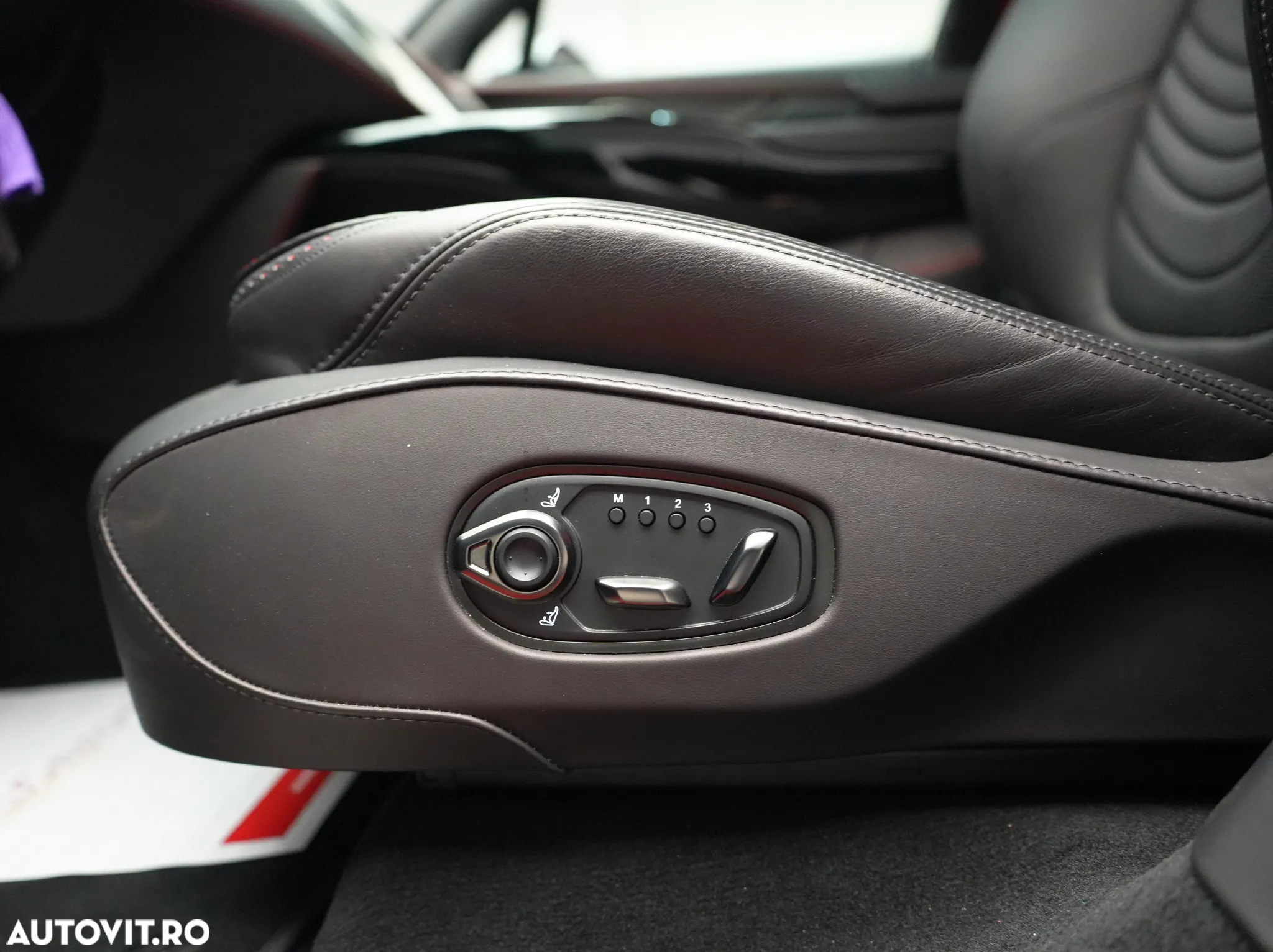 Aston Martin DBX Standard - 9