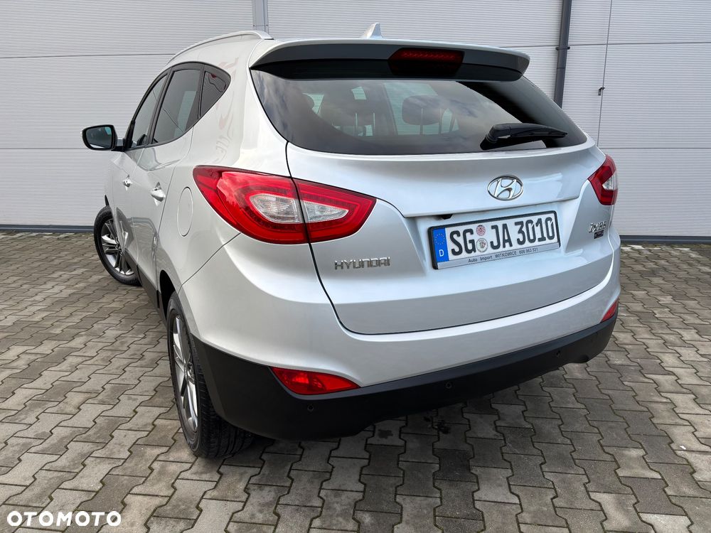 Hyundai ix35 blue 1.6 2WD Finale Silver - 14