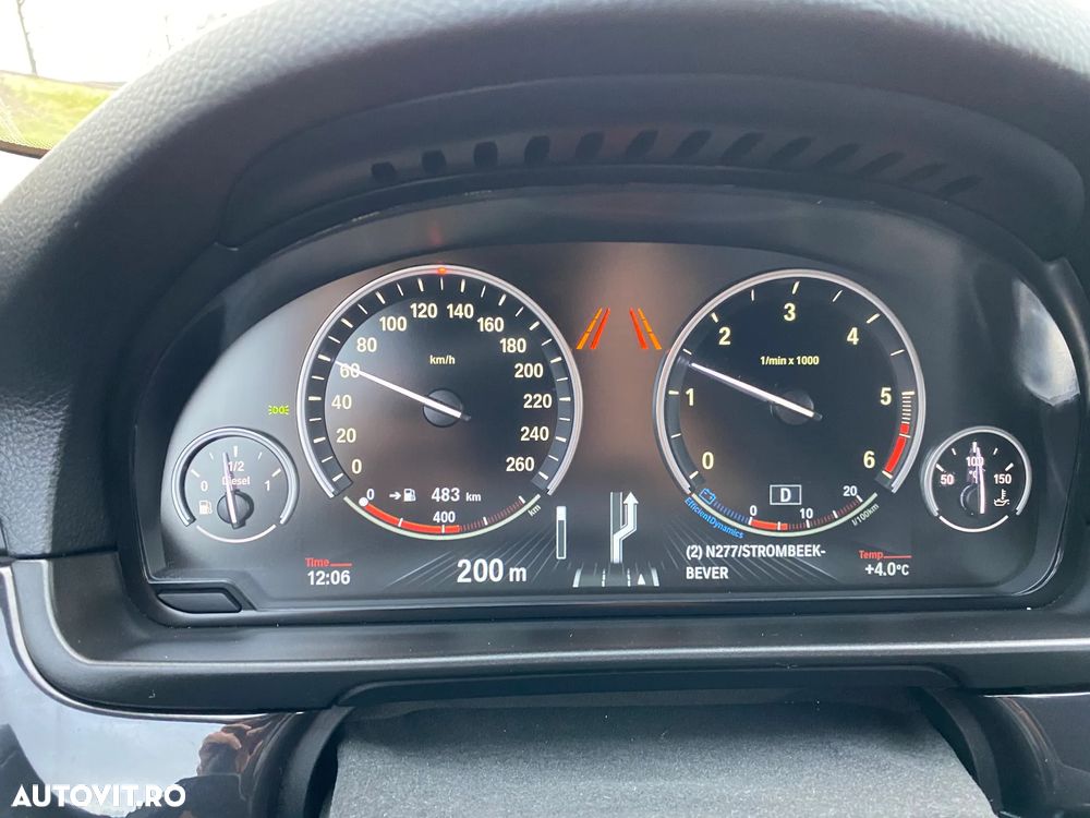 BMW Seria 5 520d Aut. - 12