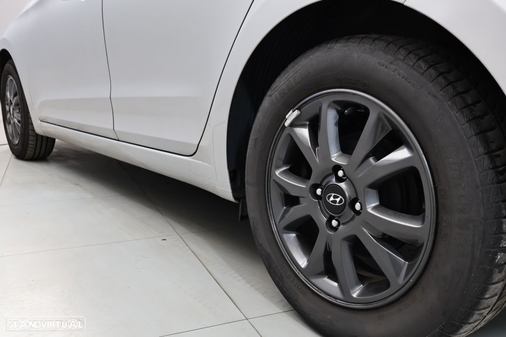 Hyundai i20 1.2 Access+Bluetooth 119g - 13